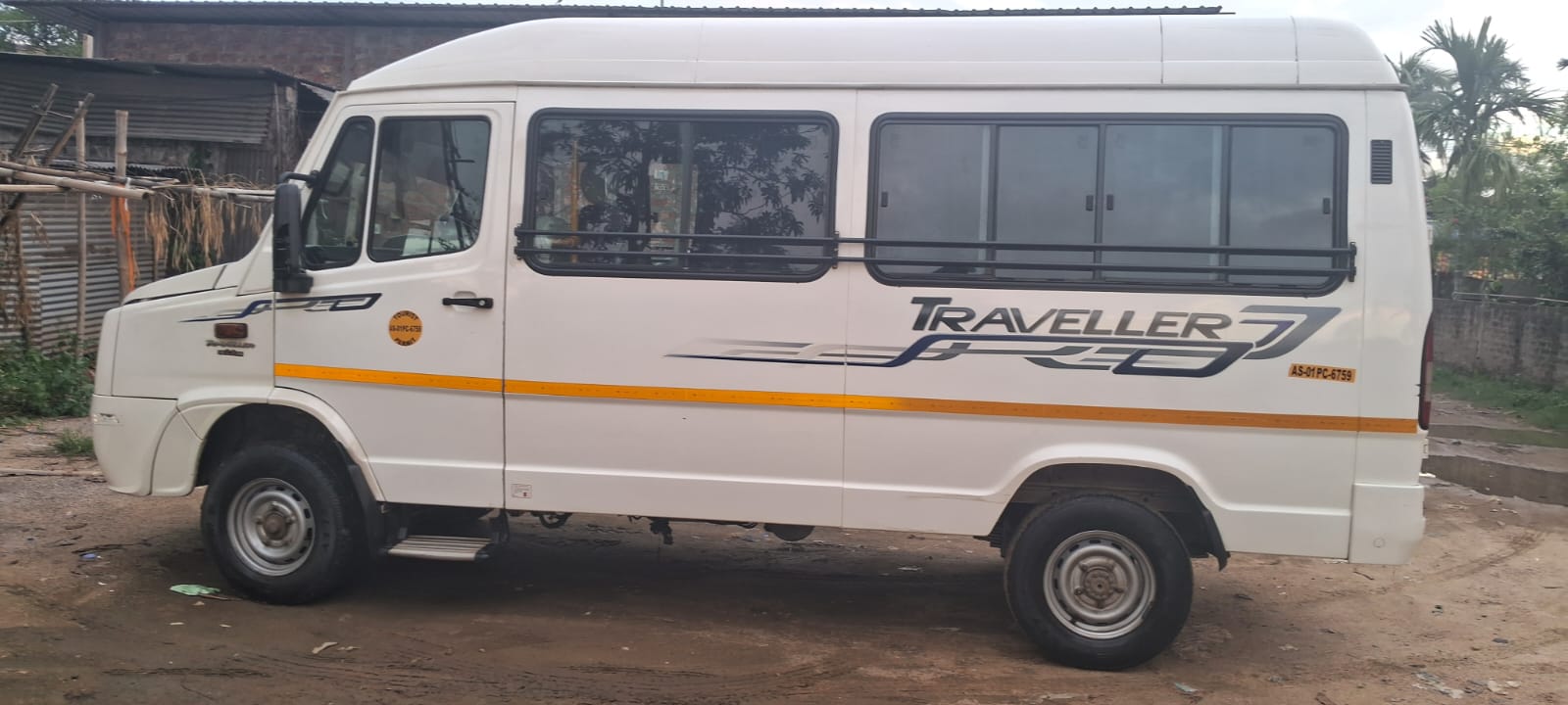 Force Traveller thumbnail 4