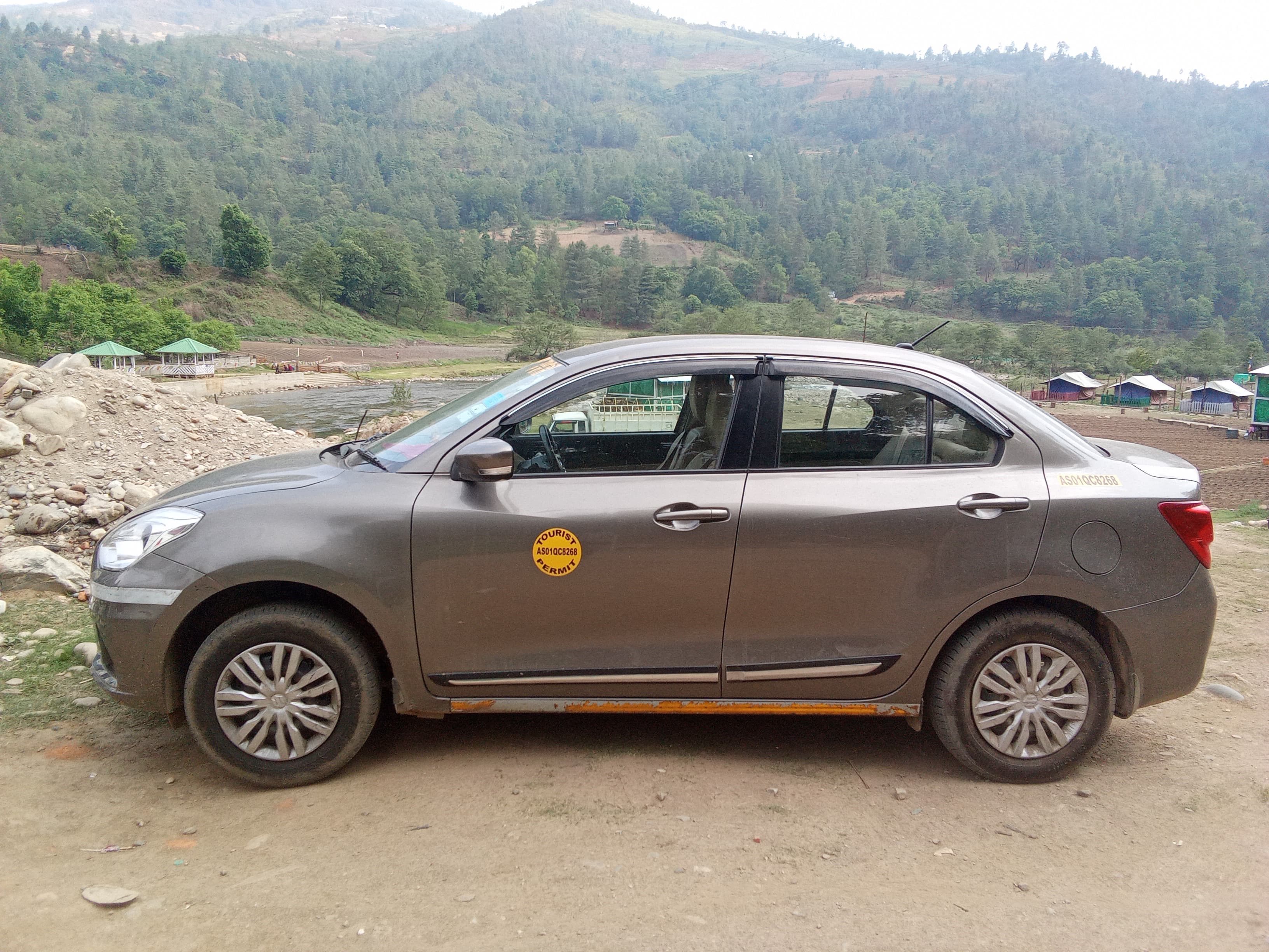 Maruti Swift Dezire thumbnail 2