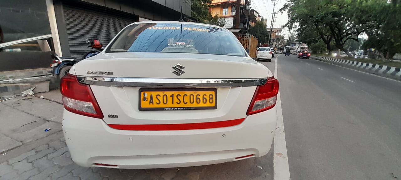 Suzuki Dzire VXi thumbnail 2