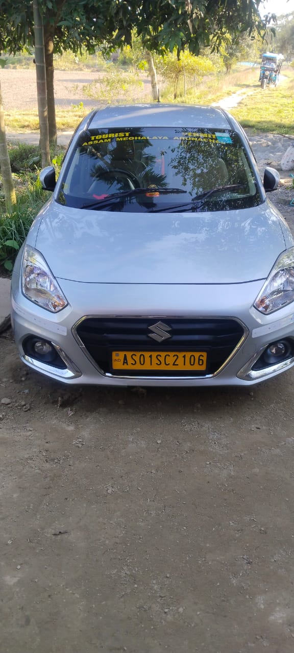 Maruti Suzuki Dezire VXi thumbnail 5